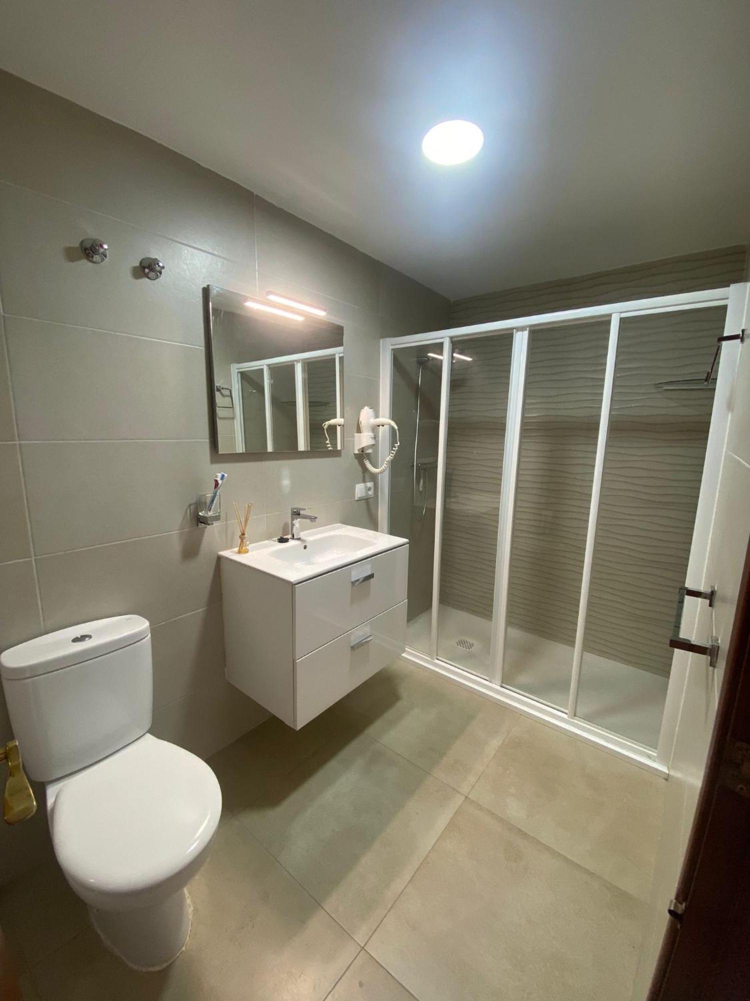 Apto. Urbanizacion Laguna Beach, 1ª Linea De Playa Torrox Exterior photo